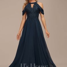 Beautiful Navy Blue Formal Dress. Worn Once To Marine Corps Ball. Marine Corps Ball, Navy Blue Formal Dress, Dresses Navy Blue, Blue Formal Dress, Colorful Dresses Formal, Blue Dress Formal, Navy Blue Dresses, Marine Corps, Christmas Wedding