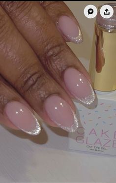 Clean Nail Inspo Almond, Clean Girl New Years Nails, Nails Inspo Winter 2024, Glazed French Manicure, Shimmery French Tip Nails, New Years Nail Inspo Almond, Natural New Years Nails, Pearly Nails Pink, Nail Ideas January 2025