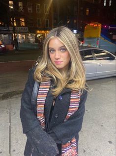 Brooke Flecca, Cold Blonde, Music Instagram, Music On Spotify, Hairstyles For Layered Hair, Blonde Hair Looks, 90s Hairstyles, New Hair Colors