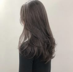 Ladies Only, Korean Hair Color, Hair Style Korea, Hairstyles For Layered Hair, Layered Haircut, Haircuts For Medium Hair, Haircuts Straight Hair, Haircuts For Long Hair