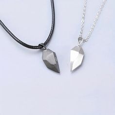 2pcs Creative Matching Heart Pendant Necklace For Couple/Bestie, Valentines Day Gifts Couples' Silver Stainless Steel Necklaces, Silver Stainless Steel Couples Necklace, Matching Necklaces For Couples, Heart Shape Necklace, Couple Heart, Wishing Stones, Magnetic Necklace, Couple Necklace, Necklace Gothic