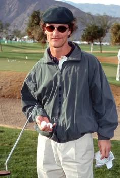 Pnw Fashion Men, Fall Golf Outfits Men, Matthew Mcconaughey Style, 90s Dad Outfit, Vintage Golf Fashion, Dad Outfits, Mens Golf Fashion, Life Day, Golf Inspiration