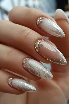 White Nails With Designs 2024, Silver Nail Designs Acrylic, Nail Bling Designs Rhinestones, Cut Dog Nails, Bling Nail Art, Gold Nail, Nail Art Wedding, Trim Nails