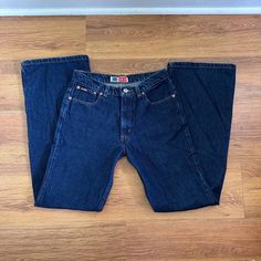 These vintage Arizona jeans are a size 5 Regular. They are mid rise with a flare leg and a button/zipper closure. These are a throwback from Y2K and are in good vintage condition with minor signs of wear.  Measurements laying flat Waist approximately 15 inches Hip approximately 18 inches Leg inseam approximately 31 inches Length approximately 40 inches Weight 1 lb 12 oz packaged Vintage Friends, Vintage Arizona, Arizona Jeans, Womens Jeans, Beautiful Skirts, A Line Skirts, Sweater Sizes, Sweater Cardigan, Mid Rise