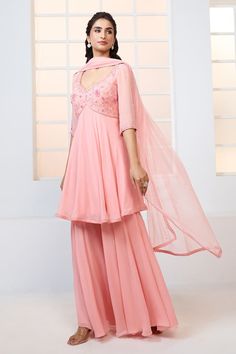 Peach peplum kurta with resham, beads and sequin floral pattern embroidery. Comes with sharara and scatter embroidered dupatta. - Aza Fashions Floral Pattern Embroidery, Kurta Sharara Set, Embroidered Dupatta, Beaded Neckline, Floral Peplum, Sharara Set, Pattern Embroidery, Trim Detail, Set For Women