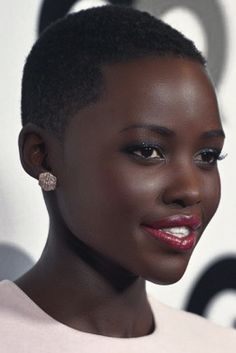 Roc Nation, Short Black Hair, Lupita Nyong'o, American Woman, Short Natural Hair Styles, African Beauty, Black Is Beautiful, Beautiful Black Women, Beauty Skin