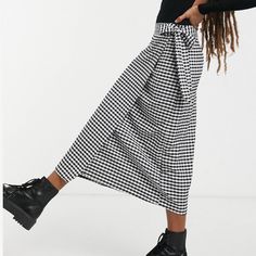 Brand New Never Worn Cute Gingham Wrap Skirt With The Cutest Tie Bow Runs A Little Small Black And White Gingham Skirt, Wrap Skirt Black, Skirt Black And White, Midi Wrap Skirt, Black And White Gingham, Tie Bow, Skirts Midi, Women Skirts Midi, Skirt Black