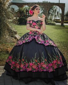 Custom handmade formal event party dress. All colors and sizes are OK. Please feel free to contact us if you have any question. Enjoy shopping! #xv #xvanos #misxv #mis15 #quince #quinceanos #quinceanos #quinceanera #15anos #sweet16 #monterrey #mexico #nuevoleon #saltillo #quincedress #laredo #princess #tiara #dress #fashion #blue #bluedress #quince #dresses #dress #vestidos #vestido #spring #newcollection #newtrends #trending #trunkshow #dresscometrue #limited #mis15 #mis15annos #princess #princ Floral Ballgown, Charro Quinceanera Dresses, Quincenera Dresses, Black Quinceanera Dresses, Black Ball Gown