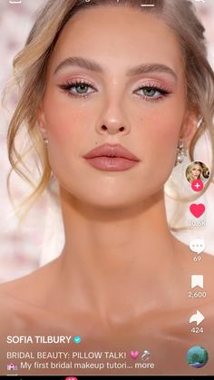 Rehearsal Dinner Makeup, Bridal Makeup Red Lips, Dinner Makeup, Bridal Glam, Wedding Moodboard, Red Lip Makeup, Wedding 2025, Bridesmaid Makeup, Wedding Mood Board