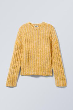 Skirt Socks, Knitwear Men, Yellow Sweater, Ribbed Knit Sweater, Ribbed Neckline, Sweaters Knitwear, Layering Pieces, T Shirt Top, Alpaca