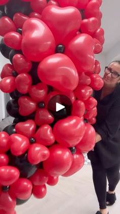 67K views · 2.5K reactions | ✨❤️ LEST WE FORGET! ❤️✨

We will remember them ❤️
•
•
•
#wewillrememberthem #lestweforget🌹 #remembranceday #remembrance #weshallnotforget #lestweforget #remembrancesunday #warveterans #sacrifice #brave #balloons #poppys #poppyballoon #royalbritishlegion #royalbritishlegionpoppyappeal #balloonideas #bapiaparty #balloons #balloonsofinstagram #remembranceballoons #bapiaparty #balloonart #balloonartist #balloonartistry #balloonstylist #balloonstyling #kentonline #bapiaparty #leybourne #westmalling | Debbie Boxall