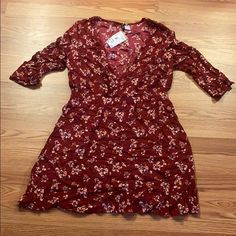 Nwt Size 14 But Runs Small. Maybe 10/12. Fabric Does Not Have Much Stretch (V397) Burgundy Floral Print Dress For Spring, Casual Burgundy Mini Dress For Spring, Casual H&m Dress For Date Night, Spring Burgundy V-neck Mini Dress, H&m Flowy V-neck Dress, H&m Red Summer Dresses, Red Summer Dress By H&m, H&m Floral Print Mini Dress, Fitted Red H&m Dress