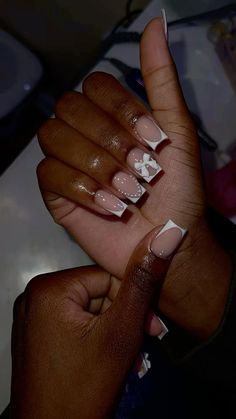 Squoval Acrylic Nails Design Fall, Coffin Short Nails French Tip, Square Nails Back To School, Back To School Nail Ideas Square, Nails Acrylic 11-13, Easy Short Acrylic Nail Ideas, Nail Ideas Back To School 2024, Back To School Square Nails, Back To School Nails Acrylic Square Medium