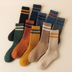 Fluffy Socks, Striped Socks, Tube Socks, Mode Vintage, Casual Socks, New Wardrobe, Knit Cotton, Look Cool, Mens Socks