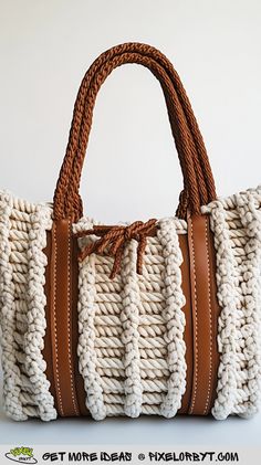 Craft stylish crochet handbags with these inspiring ideas. From trendy totes to elegant clutches, find the perfect design for you!