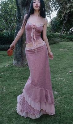 10+Shimmery Dress more gorgeous Free Ideas. Naha, Swaggy Outfits, Mode Inspo, Looks Chic, Really Cute Outfits, 2000s Fashion, Girly Outfits, Melanie Martinez