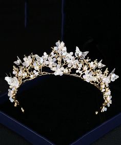 This elegant crown for girls features a fashion-forward design with light gold overgild and sparkling crystal zircon accents, as well as a delicate butterfly and floral motif.Made of fine Overgild Crystal Zircon Butterfly Floral.Measurement: 35cm/13.65" * 6.5cm/2.535". Matches easily with daily hairstyle. dresses & Shirts Fur Sliders, Girls Crown, Daily Hairstyles, Winter Dress Outfits, Dress Jewelry, Fashion Lighting, Sparkling Crystal, Boho Stil, Sweet 16