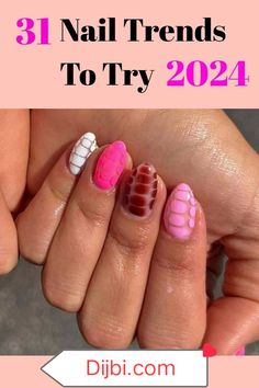 Current Nail Trends 2024, Round Nail Designs, Bee Nails, Ten Nails, Nail Color Trends, Latest Nail Trends, Airbrush Nails