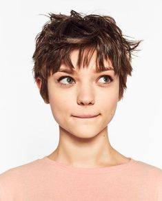 Celebrity Short Hair, Hair Reference, Short Pixie, Grunge Hair, Pixie Haircut, Pixie Cut, Pretty Face, Woman Face