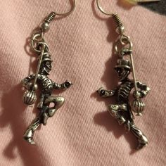 This Is An Iso For The My Chemical Romance Black Parade Pepe Earrings. I Owned These Earrings Many Moons Ago And Have Misplaced Them. If You Have These And Are Willing To Part With Them Please Contact Me:). Thank You! My Chemical Romance Bracelet, My Chemical Romance Black Parade, Music Earrings, The Black Parade, Emo Stuff, Bf Gifts, Black Parade, Bracelet Ideas, My Chemical