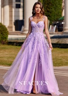 Purple Dresses For Homecoming, Pretty Prom Dresses Purple, Mermaid Grad Dresses, Prom Dress Junior Year, Cute Prom Dresses Purple, Prom Dresses For Enchanted Forest Theme, Repunzel Prom Dresses, Lavender Grad Dresses, Purple Rapunzel Prom Dress