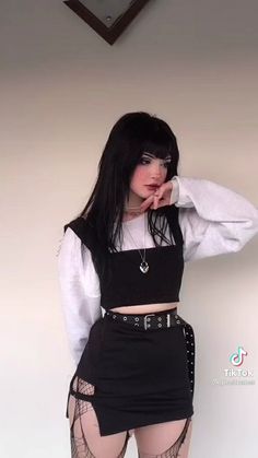 Summer Goth Outfits, Dark Fashion, Kpop Outfits, Grunge Fashion