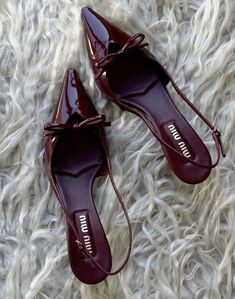 #burgundy Shoes Summer 2024, Everyday Heels, Miu Miu Heels, Classy Heels, Hak Tinggi, Pretty Heels, Heels Aesthetic, Dr Shoes, Smink Inspiration