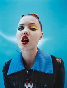 milkstudios: Feelin fresh Photo: Tyron Le Bon More on our Instagram. Makeup Runway, Tyrone Lebon, Lindsey Wixson, Make Up Inspiration, Beauty Boss, Photographie Portrait Inspiration, Kesha