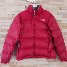 North Face Womens Retro 96 Nuptse Jacket Product Details Brand - The North Face Material - 700 Goose Down Insulation Color - Red Size - Women's Medium Condition - Excellent Style - Heavy Winter Puffer Coat Retail Price $450 Measurements Top To Bottom Length - 26" Pit To Pit - 21" #Tags - Puff 96 Women Nupse Northface Tnf A7240 (Id-18-1518) Red The North Face Puffer, Nuptse Jacket, Winter Puffer Coat, North Face Womens, North Face Coat, Winter Puffer, Down Puffer Jacket, North Face Women, North Face Jacket