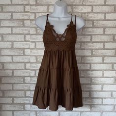 Crochet Lace Ruffle Cami Dress Adjustable Straps & Lightly Padded 57%Polyester, 38% Rayon, 5% Spandex Color:Ash Mocha Perfect For Summer! Nwot Casual Brown Sundress, Crochet Lace Dress, Lace Ruffle, Cami Dress, Aesthetic Fashion, Crochet Lace, Boho Outfits, Lace Dress, Colorful Dresses