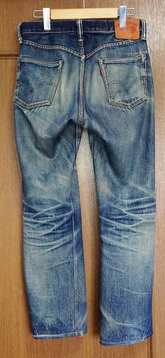 Levi Jeans Outfit, Selvage Denim Jeans, Diy Ripped Jeans, Raw Denim Jeans, Selvage Denim, Trousers Details, Mens Fashion Rugged