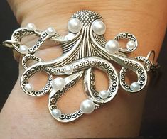 Octopus, Octopus jewelry, Octopus bracelet, Pearl Octopus, Pirate, Pirate jewelry, Sealife, Mermaid Octopus bracelet Can be made any length Toggle clasp Fantasy Style Silver Bracelet, Vintage Garnet Rings, Octopus Pirate, Mermaid Octopus, Cheap Gold Jewelry, Octopus Bracelet, Octopus Jewelry, Pirate Jewelry, Juliana Jewelry