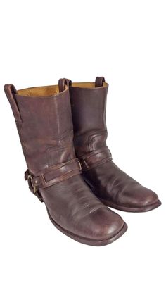 Motorcycle Boots Price: $195 Round up your style in these cowboy style Frye Jesse Harness boots. Cowboy Style, Round Up