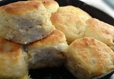 GRANDMA'S Recipes | 2 cups Self Rising Flour | Facebook Alfredo Saice, Ree Drummond Recipes, Sweet Milk, Grandma Cooking, Fluffy Biscuits, Louisiana Cajun, Cajun Cooking, Homemade Dinner Rolls, Biscuits Easy