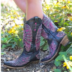 Stunning Corral Cowgirl Western Boots, Style #A1049. Handmade In Mexico. Riding Style Stacked Leather Heel, Snip Toe, Leather Soles & Lining. Crackled Black Crater Leather With Bright Fuschia Pink Leather Inlaid In Winged Cross Design. Crystal Bling On Crosses & Silver Studs In Wing Design. 13" Shaft, 2 3/8" Heel Height. Pink Accent Stitching. Great Condition, Worn 15-20x. Very Light Wear On Heel Caps, Light To Moderate Wear On Soles. Rubber Inserts In Soles Are Cracking But Does Not It Affect Use, Purely Cosmetic Flaw. Very Small Minor Scuffs On Toes, Please See Pics. Sz 6.5 B Non-Smoking, Pet Free Home Casual Pink Snip Toe Boots, Pink Snip Toe Boots For Fall, Wing Design, Boots Square Toe, Fuschia Pink, Boots Style, Black Wings, Wings Design, Cowgirl Western