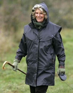 Camilla Parker Bowles, Broken Leg, Three Friends, Duchess Of Cornwall, The Duchess, Cornwall, Rain Jacket, Walking