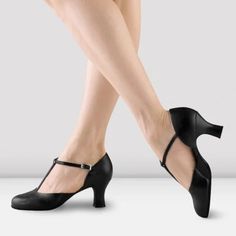 Bloch Dance Women's Split Flex Character Dance Shoes - Style / Model # S0390l. Black Leather Upper. Suede Leather Soles. Women's Size 6.5. Condition: New In Box; Box Has Wear. New To Poshmark? Sign Up Using Invite Code: Tentoday For $10 Off Your Purchase! The Splitflex From Bloch Is A Cleanly Cut And Pretty Character Dance Shoe. In A T-Strap Silhouette, This Versatile Shoe Has A Shorter Shank With Elastic That Wraps Around The Underside Of The Foot And Attaches To The Forefoot To Enhance Your Po Elegant Fitted Dance Shoes For Dance Class, Elegant Dance Shoes For Dance Class, Closed Toe Dance Shoes For Dance Class, Elegant Closed Toe Dance Shoes For Dance Class, Fitted Heels For Dance Class, Closed Toe Heels For Dance Class, Black Leather Dance Shoes For Party, Fitted Round Toe Heels For Dance Class, Fitted Almond Toe Dance Shoes