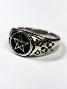 Small Pentagram Ring. Stainless Steel. Symbolic Metal Promise Ring, Pentagram Ring, Goth Rings, Goth Ring, Gothic Ring, Gothic Rings, Emo Goth, Rings Statement, Statement Rings