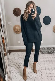 Weekend Mode, Looks Pinterest, Black Sweater, Looks Style, Work Attire, Mode Inspiration