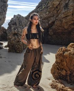 Careless Outfits, Hippy Beach Outfits, Hippie Looks Outfits, Beach Hippie Outfit, Bohomeian Style Outfits, Earthy Style Clothes, Hippie Beach Outfit, Hipiee Outfit, Soft Hippie Aesthetic