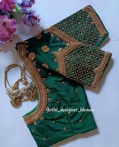 Wedding Saree Blouse Designs Bridal Collection Brides, Aari Work For Green Blouse, Green Wedding Blouse Designs, Aari Work Blouse Grand Design, Bride Aari Work Blouse Design, Aari Work Blouse Wedding Back Neck, Magam Work Designs For Bride, Grand Blouse Designs For Marriage, Green Aari Work Blouse Design