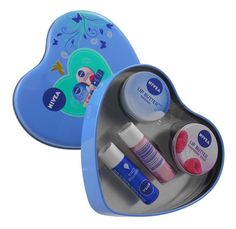 nivea Lip Balm Collection, Lip Gloss Collection, Gloss Labial, Skin Care Routine Steps, Makeup Items, Body Skin Care Routine, Beauty Skin Care Routine