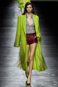 Spring 2024 Runway Trends, Runway Magazine, Knitwear Trends, Moda Paris, High Fashion Street Style, Spring 2024