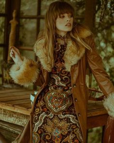 Mode Style Anglais, Mode Coachella, Look Hippie Chic, Character Clothes, Moda Hippie, Look Boho Chic, 60s 70s Fashion, Mode Hippie, 70s Inspired Fashion