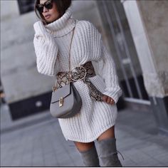 Chunky Knit . M/L Elegant Fall Sweater Dress For Day Out, Chic Cropped Winter Sweater, Chic Cropped Sweater For Winter, Chic Beige Sweater Dress For Fall, Trendy Knit Sweater Dress For Winter, Knit Sweater Dress For Winter Day Out, Chic Chunky Knit Sweater Dress For Winter, Chic Soft Knit Sweater Dress For Spring, Chic Long Sleeve Sweater Dress