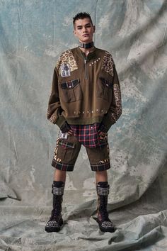 Punk Fashion Male, Punk Outfits Men, Men Punk Fashion, Solarpunk Fashion, Punk Style Outfits, Punk Man, Punk Chic