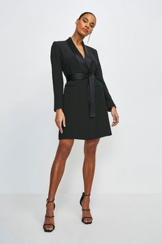 Power Dressing Is Back. Showing Off Sharp Tailoring, A Waist-Defining Tie Belt And Wrap-Over Lapels, This Tuxedo-Inspired Dress Is Sure To Turn Heads. Black Tuxedo Dress, Cool Tuxedos, Tux Dress, Wrap Mini Dress, Tuxedo Dress, Power Dressing, Black Tuxedo, Dress Midi, Black Wrap Dress