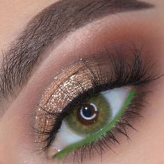 Makeup Outfit, Queen Aesthetic, Artist Logo, Beautiful Eye