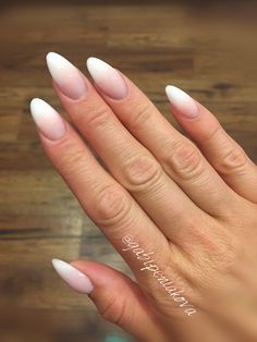 Proposal Nails Ideas Almond, Mandelforming Nails, Almond Baby Boomer Nails, Baby French Nails, Baby Boomer Nails, French Fade Nails, Almond Nails Pink, Oval Acrylic Nails, Ombre Gel Nails