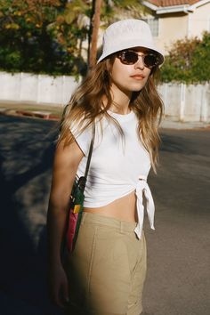 UO Ella Woven Bucket Hat | Urban Outfitters Designer Bucket Hats, Vintage Trucker Hats, White Hat, Ladies Dress Design, Hat Designs, Street Style Women